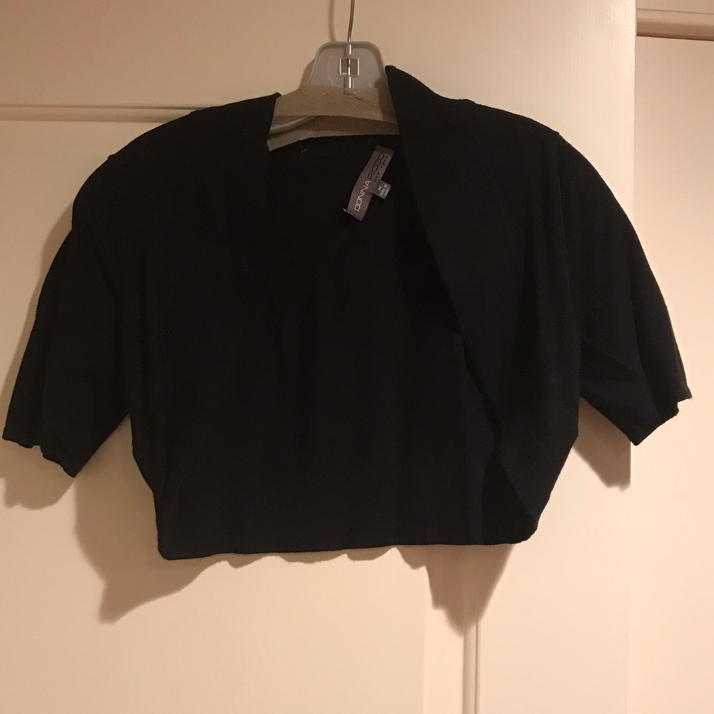 Donna Ricco Black Cropped Sweater